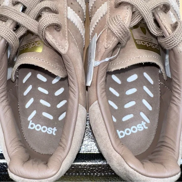 ADIDAS BOOST SUPERSTAR